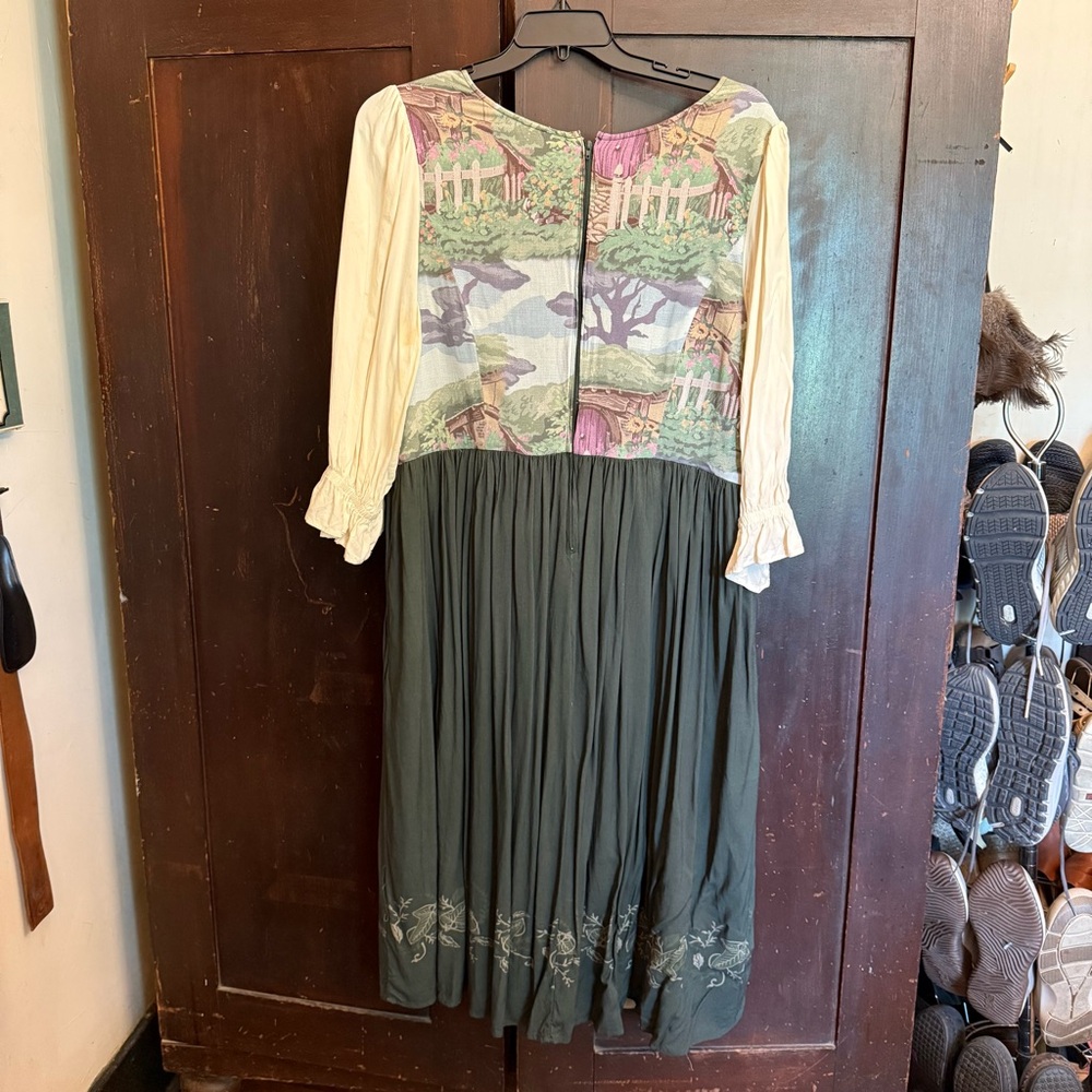 Lord of the Rings Hobbit Shire Renaissance Faire Dress - Picture 2 of 5